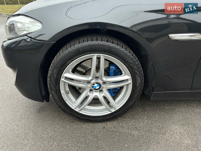 Чорний БМВ 5 Серія, об'ємом двигуна 2.99 л та пробігом 298 тис. км за 13900 $, фото 17 на Automoto.ua