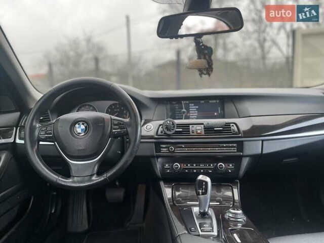 Черный БМВ 5 Серия, объемом двигателя 3 л и пробегом 225 тыс. км за 10500 $, фото 9 на Automoto.ua