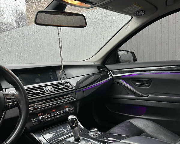 Чорний БМВ 5 Серія, об'ємом двигуна 2 л та пробігом 272 тис. км за 14900 $, фото 10 на Automoto.ua