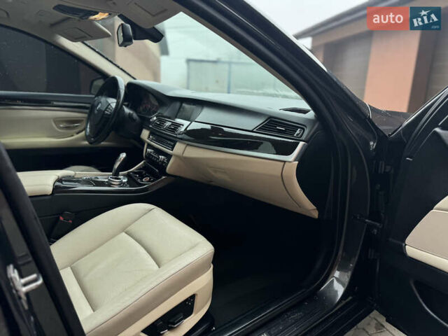 Чорний БМВ 5 Серія, об'ємом двигуна 3 л та пробігом 276 тис. км за 10550 $, фото 47 на Automoto.ua