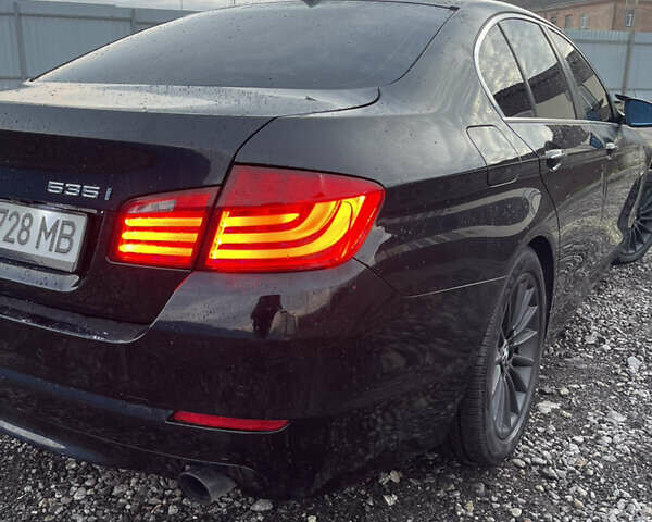 Черный БМВ 5 Серия, объемом двигателя 2.98 л и пробегом 275 тыс. км за 10500 $, фото 10 на Automoto.ua