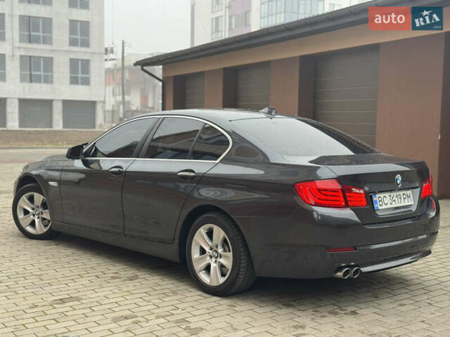Чорний БМВ 5 Серія, об'ємом двигуна 3 л та пробігом 276 тис. км за 10550 $, фото 57 на Automoto.ua