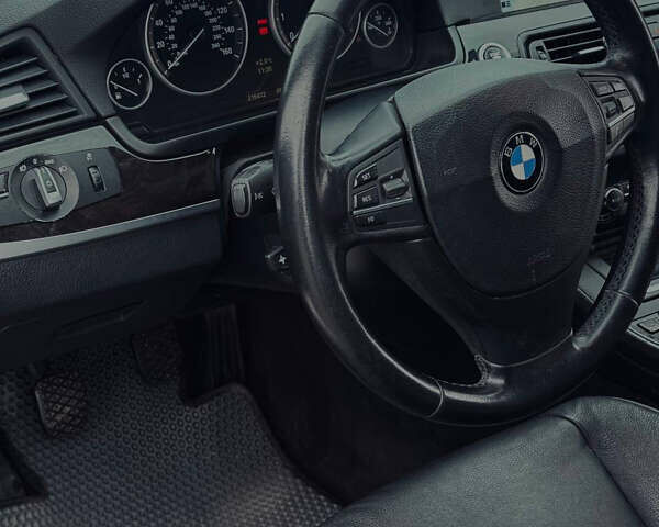 Черный БМВ 5 Серия, объемом двигателя 2.98 л и пробегом 216 тыс. км за 13400 $, фото 6 на Automoto.ua