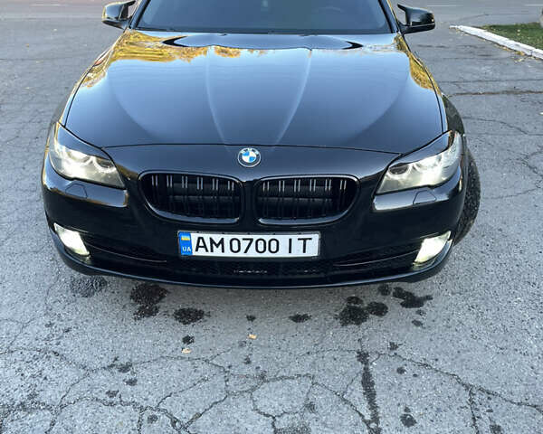 Черный БМВ 5 Серия, объемом двигателя 2 л и пробегом 311 тыс. км за 13999 $, фото 2 на Automoto.ua