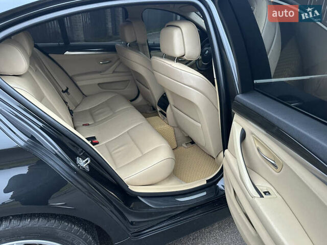 Чорний БМВ 5 Серія, об'ємом двигуна 2.99 л та пробігом 298 тис. км за 13900 $, фото 19 на Automoto.ua