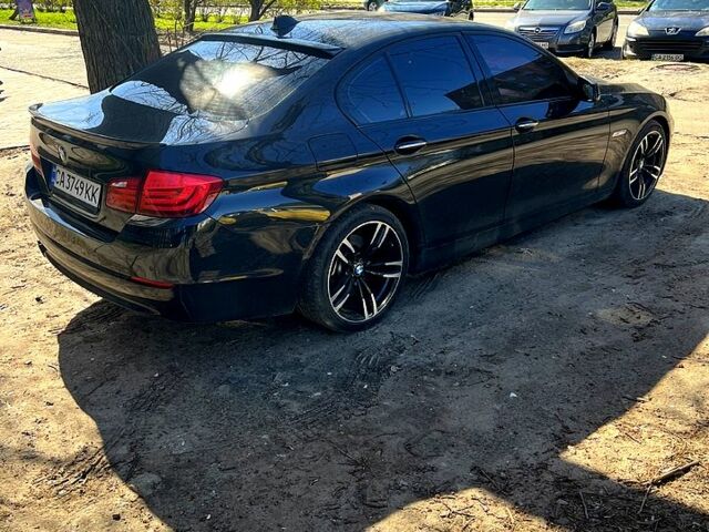 Черный БМВ 5 Серия, объемом двигателя 3 л и пробегом 226 тыс. км за 11500 $, фото 1 на Automoto.ua