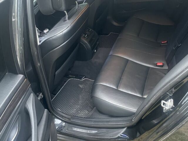 Черный БМВ 5 Серия, объемом двигателя 3 л и пробегом 241 тыс. км за 12999 $, фото 4 на Automoto.ua