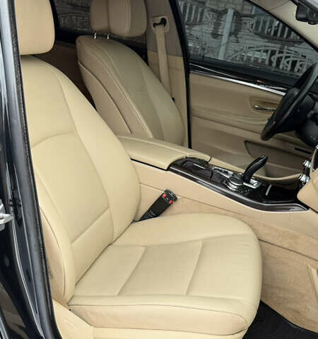 Черный БМВ 5 Серия, объемом двигателя 3 л и пробегом 250 тыс. км за 11999 $, фото 9 на Automoto.ua