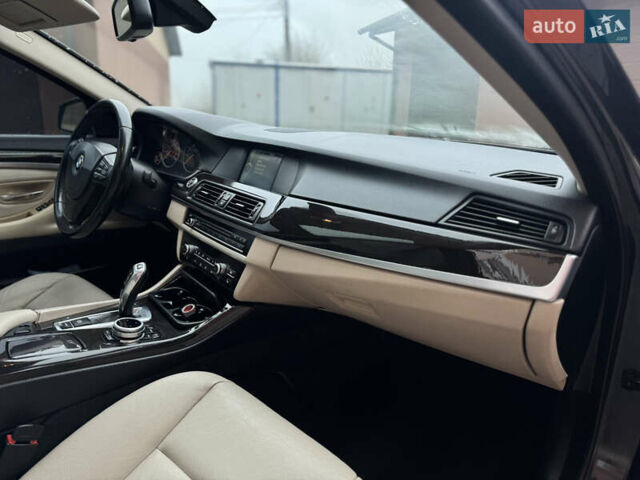 Чорний БМВ 5 Серія, об'ємом двигуна 3 л та пробігом 276 тис. км за 10550 $, фото 49 на Automoto.ua