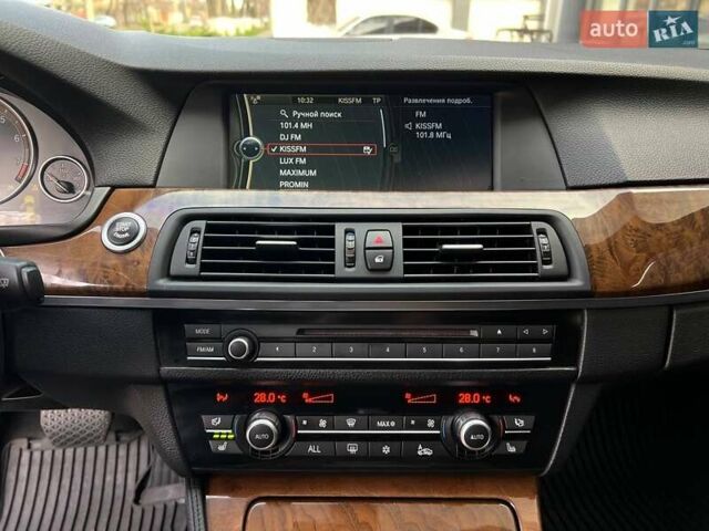 Чорний БМВ 5 Серія, об'ємом двигуна 2.99 л та пробігом 216 тис. км за 12500 $, фото 20 на Automoto.ua