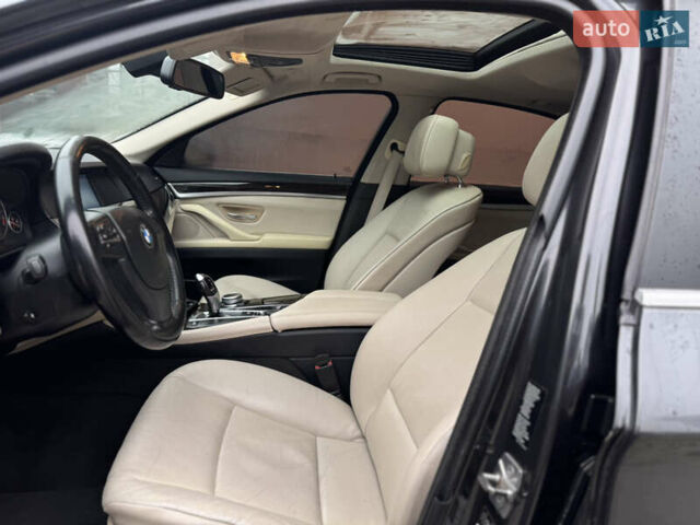 Чорний БМВ 5 Серія, об'ємом двигуна 3 л та пробігом 276 тис. км за 10550 $, фото 33 на Automoto.ua