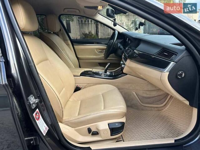 Чорний БМВ 5 Серія, об'ємом двигуна 2 л та пробігом 262 тис. км за 13500 $, фото 10 на Automoto.ua