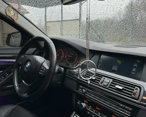 Чорний БМВ 5 Серія, об'ємом двигуна 2 л та пробігом 272 тис. км за 14900 $, фото 11 на Automoto.ua