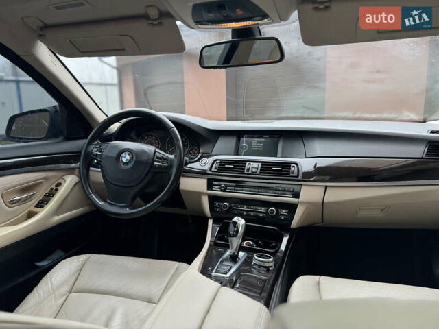 Чорний БМВ 5 Серія, об'ємом двигуна 3 л та пробігом 276 тис. км за 10550 $, фото 44 на Automoto.ua