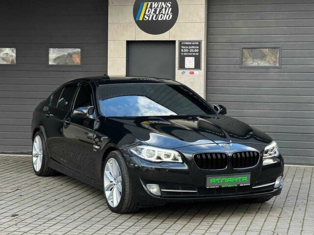 Чорний БМВ 5 Серія, об'ємом двигуна 3 л та пробігом 216 тис. км за 12500 $, фото 4 на Automoto.ua