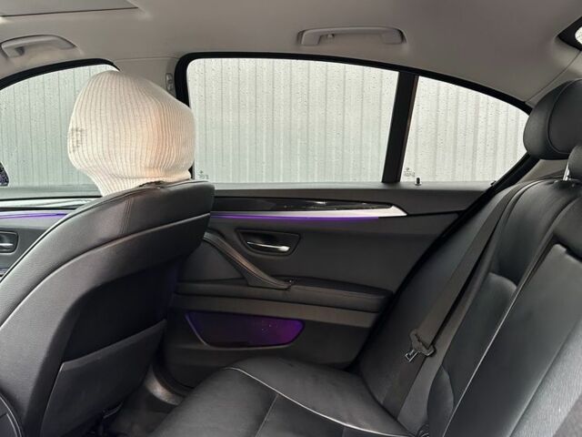 Чорний БМВ 5 Серія, об'ємом двигуна 2 л та пробігом 272 тис. км за 14900 $, фото 12 на Automoto.ua