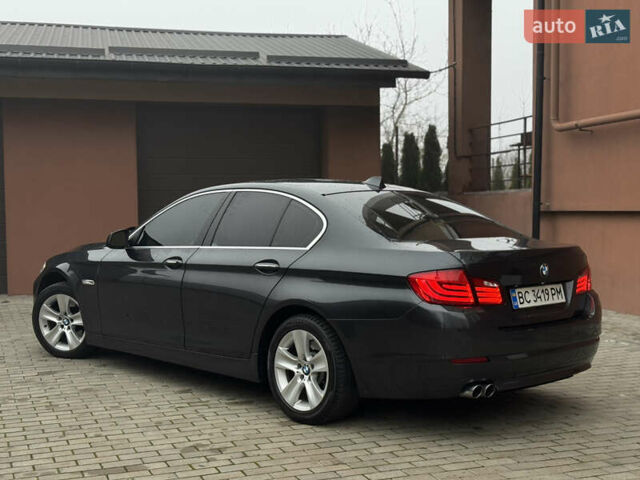 Чорний БМВ 5 Серія, об'ємом двигуна 3 л та пробігом 276 тис. км за 10550 $, фото 69 на Automoto.ua
