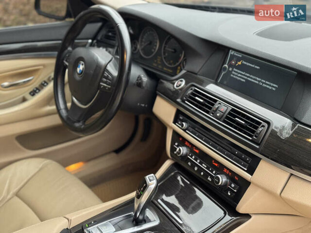 Чорний БМВ 5 Серія, об'ємом двигуна 3 л та пробігом 290 тис. км за 15900 $, фото 18 на Automoto.ua