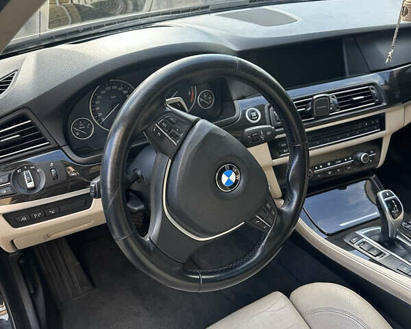 Черный БМВ 5 Серия, объемом двигателя 2.99 л и пробегом 287 тыс. км за 19000 $, фото 5 на Automoto.ua