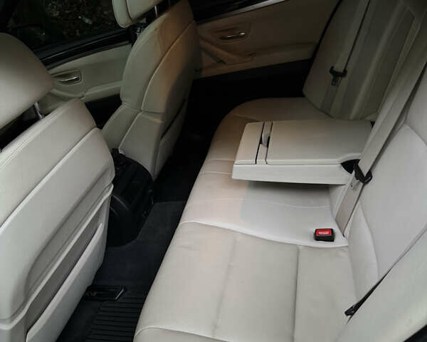 Черный БМВ 5 Серия, объемом двигателя 3 л и пробегом 310 тыс. км за 14200 $, фото 8 на Automoto.ua