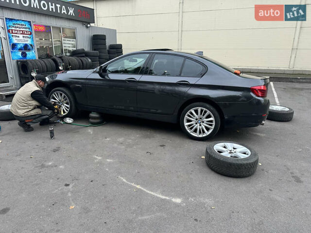 Черный БМВ 5 Серия, объемом двигателя 2.98 л и пробегом 300 тыс. км за 12800 $, фото 17 на Automoto.ua
