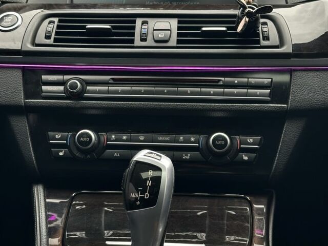 Черный БМВ 5 Серия, объемом двигателя 3 л и пробегом 286 тыс. км за 12750 $, фото 21 на Automoto.ua