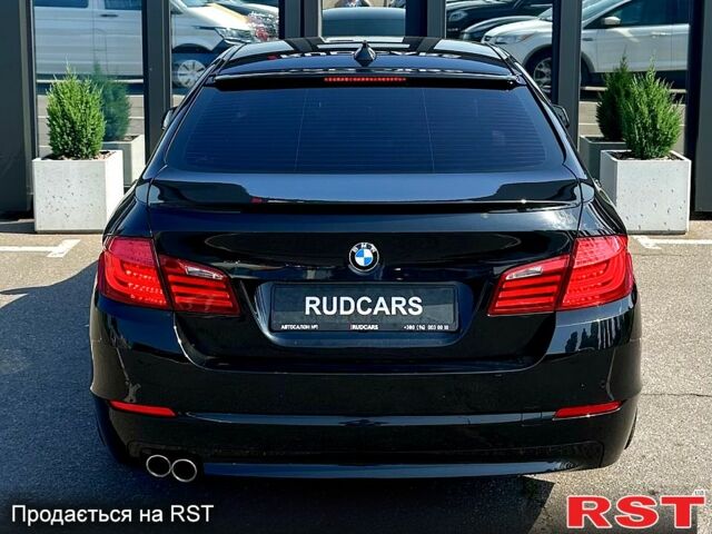 Чорний БМВ 5 Серія, об'ємом двигуна 3 л та пробігом 200 тис. км за 13500 $, фото 3 на Automoto.ua