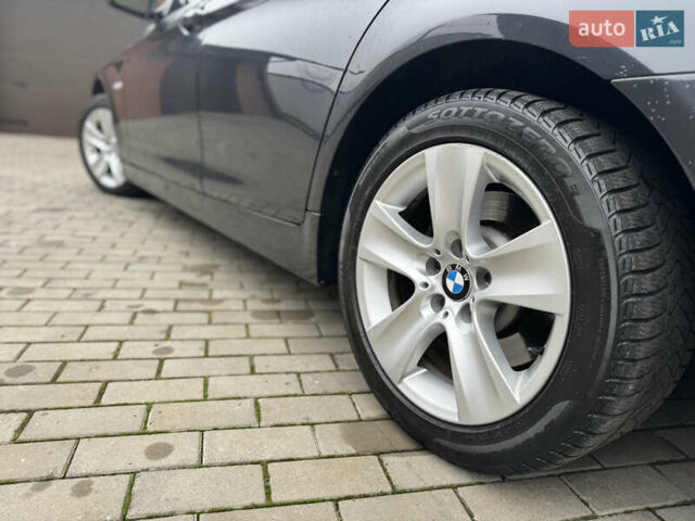 Чорний БМВ 5 Серія, об'ємом двигуна 3 л та пробігом 276 тис. км за 10550 $, фото 64 на Automoto.ua