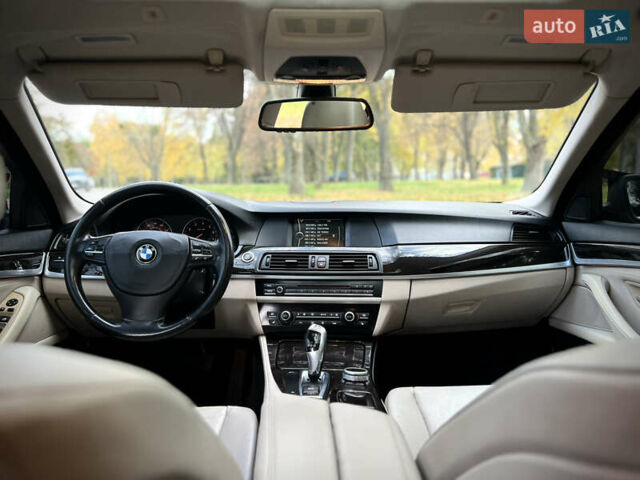 Черный БМВ 5 Серия, объемом двигателя 3 л и пробегом 276 тыс. км за 11000 $, фото 6 на Automoto.ua