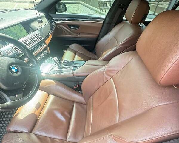 Черный БМВ 5 Серия, объемом двигателя 3 л и пробегом 260 тыс. км за 14000 $, фото 5 на Automoto.ua