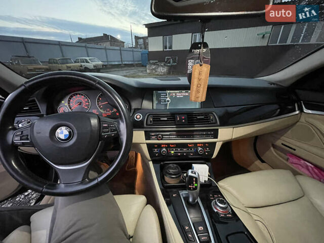 Черный БМВ 5 Серия, объемом двигателя 2.98 л и пробегом 275 тыс. км за 10500 $, фото 14 на Automoto.ua