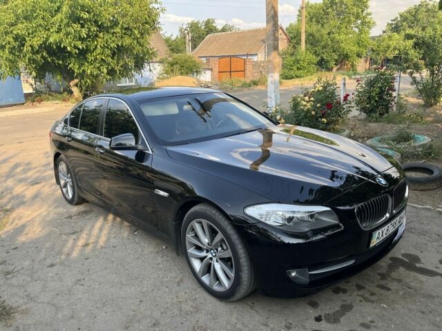 Чорний БМВ 5 Серія, об'ємом двигуна 3 л та пробігом 262 тис. км за 12700 $, фото 2 на Automoto.ua