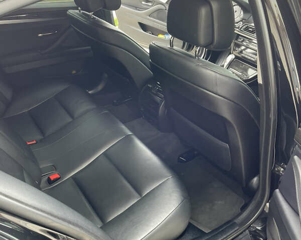 Чорний БМВ 5 Серія, об'ємом двигуна 2 л та пробігом 265 тис. км за 10000 $, фото 18 на Automoto.ua