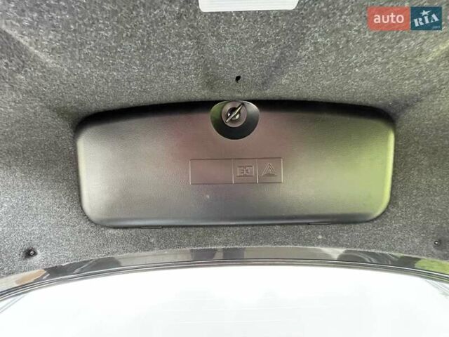 Чорний БМВ 5 Серія, об'ємом двигуна 3 л та пробігом 205 тис. км за 20300 $, фото 59 на Automoto.ua