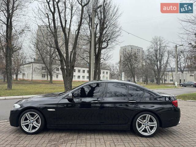 Черный БМВ 5 Серия, объемом двигателя 3 л и пробегом 215 тыс. км за 13400 $, фото 3 на Automoto.ua