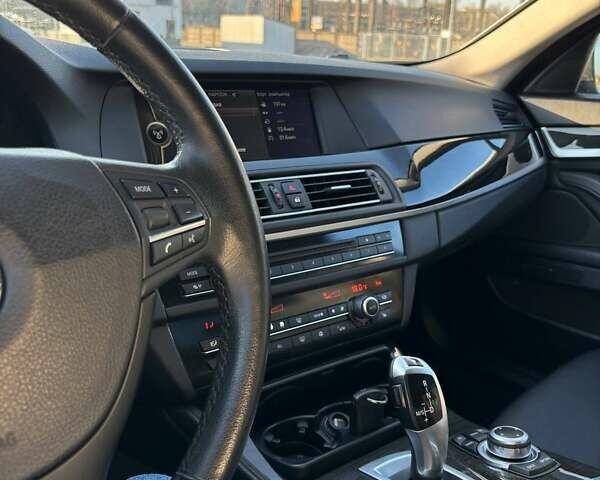 Черный БМВ 5 Серия, объемом двигателя 2.99 л и пробегом 201 тыс. км за 23000 $, фото 5 на Automoto.ua