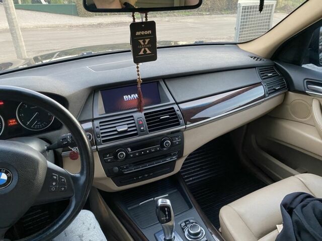 Черный БМВ 5 Серия, объемом двигателя 2 л и пробегом 240 тыс. км за 14300 $, фото 6 на Automoto.ua