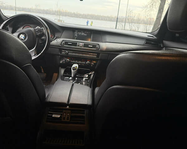 Черный БМВ 5 Серия, объемом двигателя 2 л и пробегом 265 тыс. км за 14500 $, фото 12 на Automoto.ua