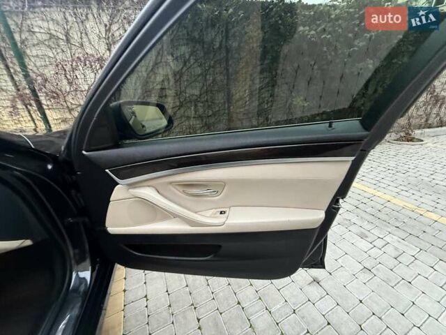 Чорний БМВ 5 Серія, об'ємом двигуна 2 л та пробігом 298 тис. км за 11800 $, фото 54 на Automoto.ua