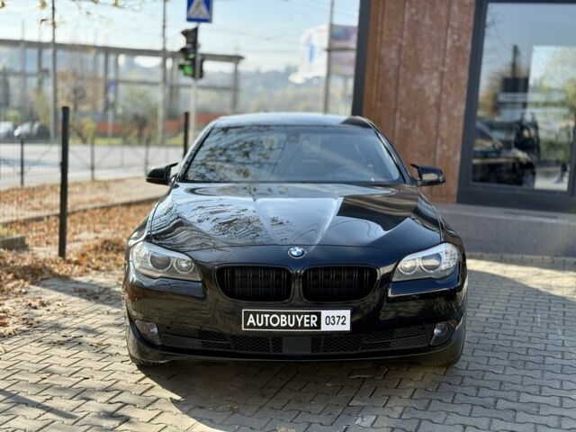 Черный БМВ 5 Серия, объемом двигателя 2 л и пробегом 248 тыс. км за 13500 $, фото 1 на Automoto.ua