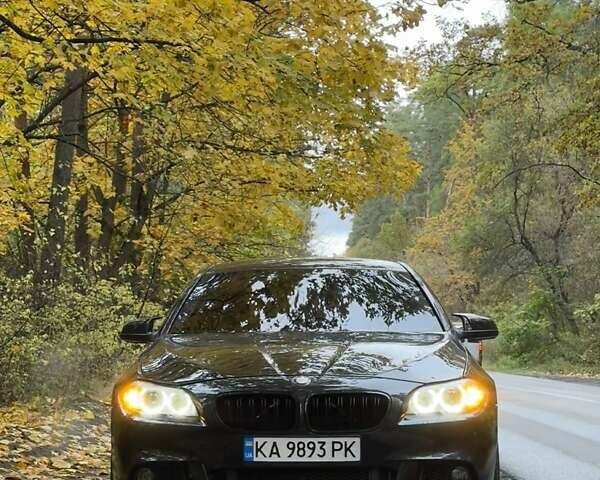 Чорний БМВ 5 Серія, об'ємом двигуна 3 л та пробігом 266 тис. км за 13600 $, фото 13 на Automoto.ua