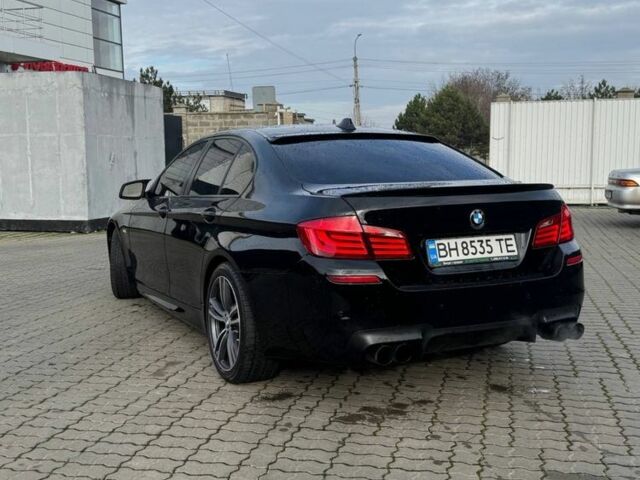 Черный БМВ 5 Серия, объемом двигателя 3 л и пробегом 219 тыс. км за 13000 $, фото 2 на Automoto.ua