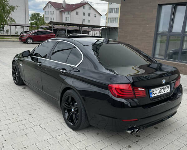 Чорний БМВ 5 Серія, об'ємом двигуна 2 л та пробігом 265 тис. км за 10000 $, фото 13 на Automoto.ua