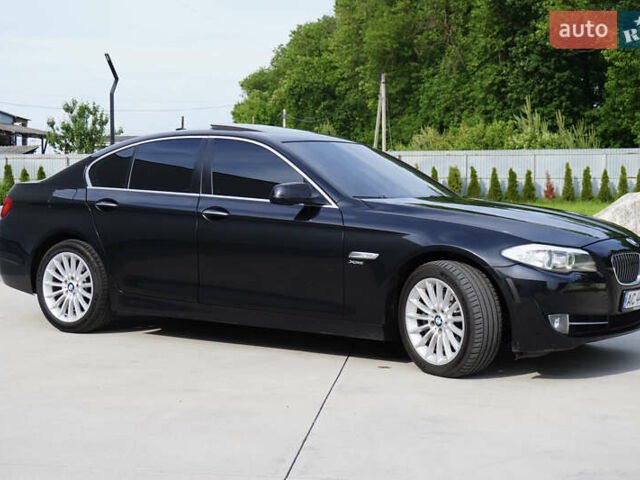 Черный БМВ 5 Серия, объемом двигателя 3 л и пробегом 215 тыс. км за 15850 $, фото 8 на Automoto.ua