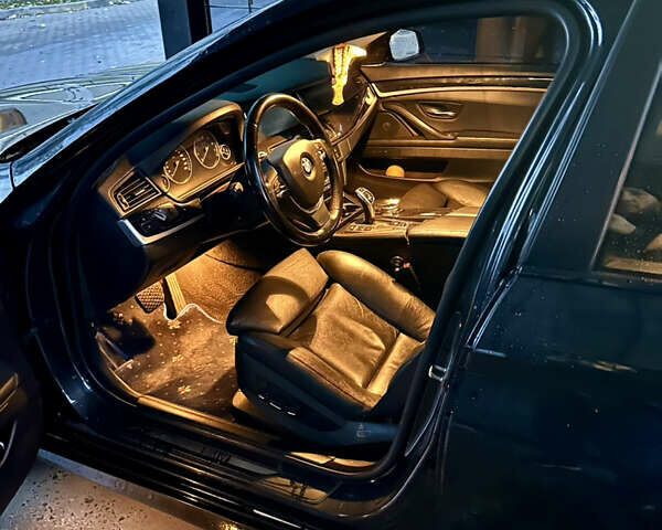 Черный БМВ 5 Серия, объемом двигателя 3 л и пробегом 229 тыс. км за 14500 $, фото 8 на Automoto.ua