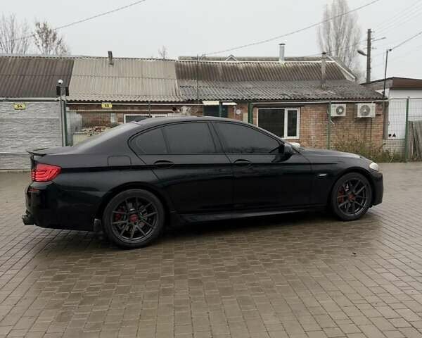 Черный БМВ 5 Серия, объемом двигателя 2.98 л и пробегом 240 тыс. км за 15300 $, фото 5 на Automoto.ua