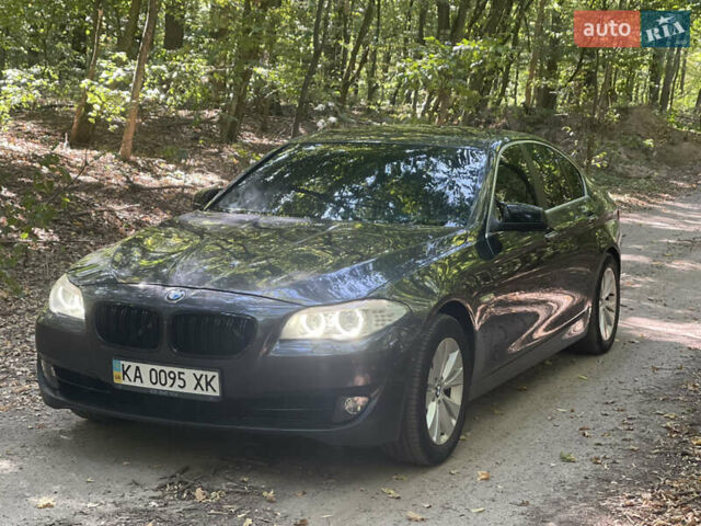 Чорний БМВ 5 Серія, об'ємом двигуна 2 л та пробігом 383 тис. км за 12700 $, фото 28 на Automoto.ua
