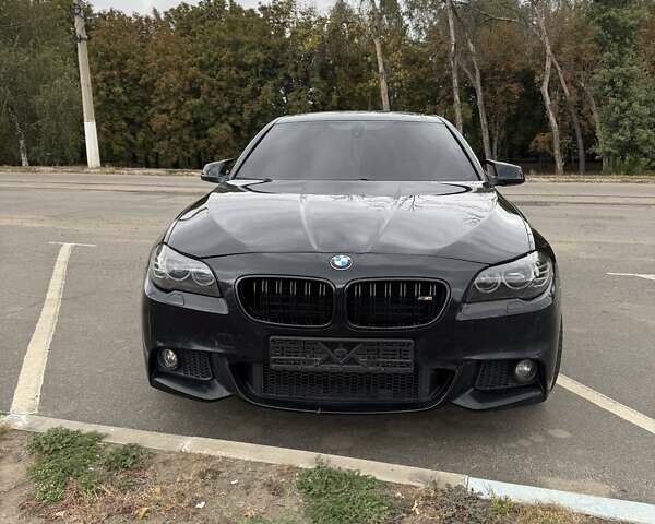 Черный БМВ 5 Серия, объемом двигателя 2.99 л и пробегом 237 тыс. км за 16000 $, фото 7 на Automoto.ua