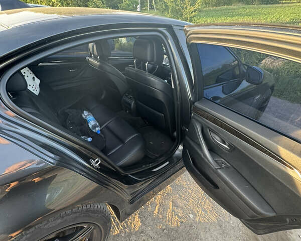 Чорний БМВ 5 Серія, об'ємом двигуна 2 л та пробігом 217 тис. км за 15500 $, фото 9 на Automoto.ua