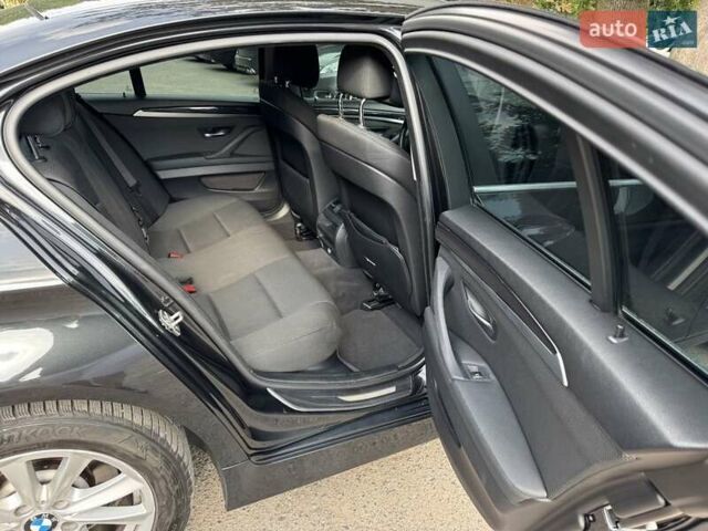 Чорний БМВ 5 Серія, об'ємом двигуна 2.99 л та пробігом 277 тис. км за 15300 $, фото 12 на Automoto.ua